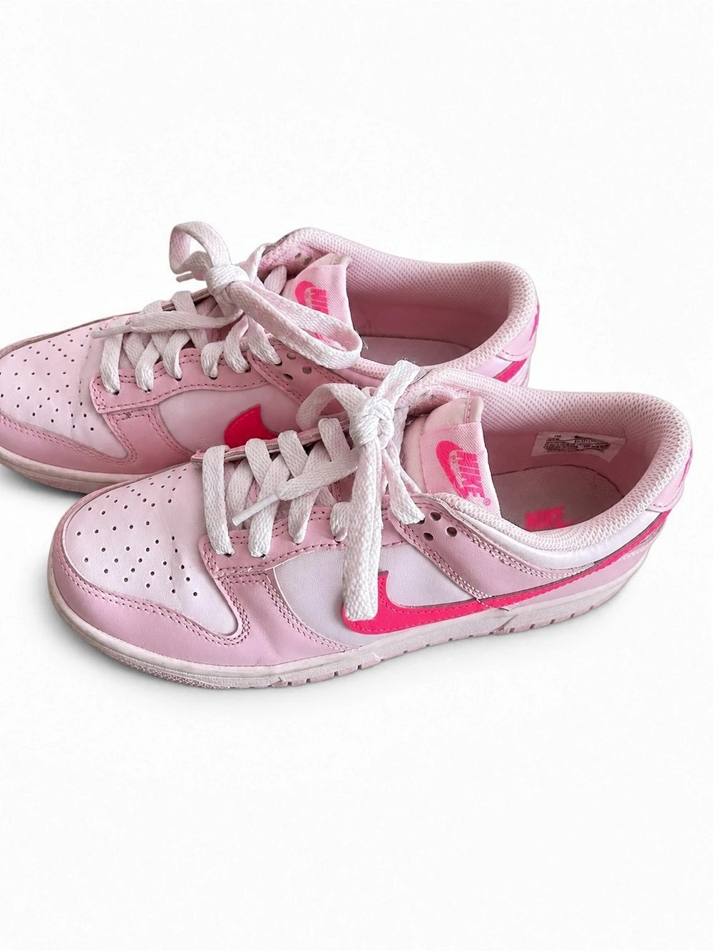 Nike Dunk Low Pink & White Sneakers